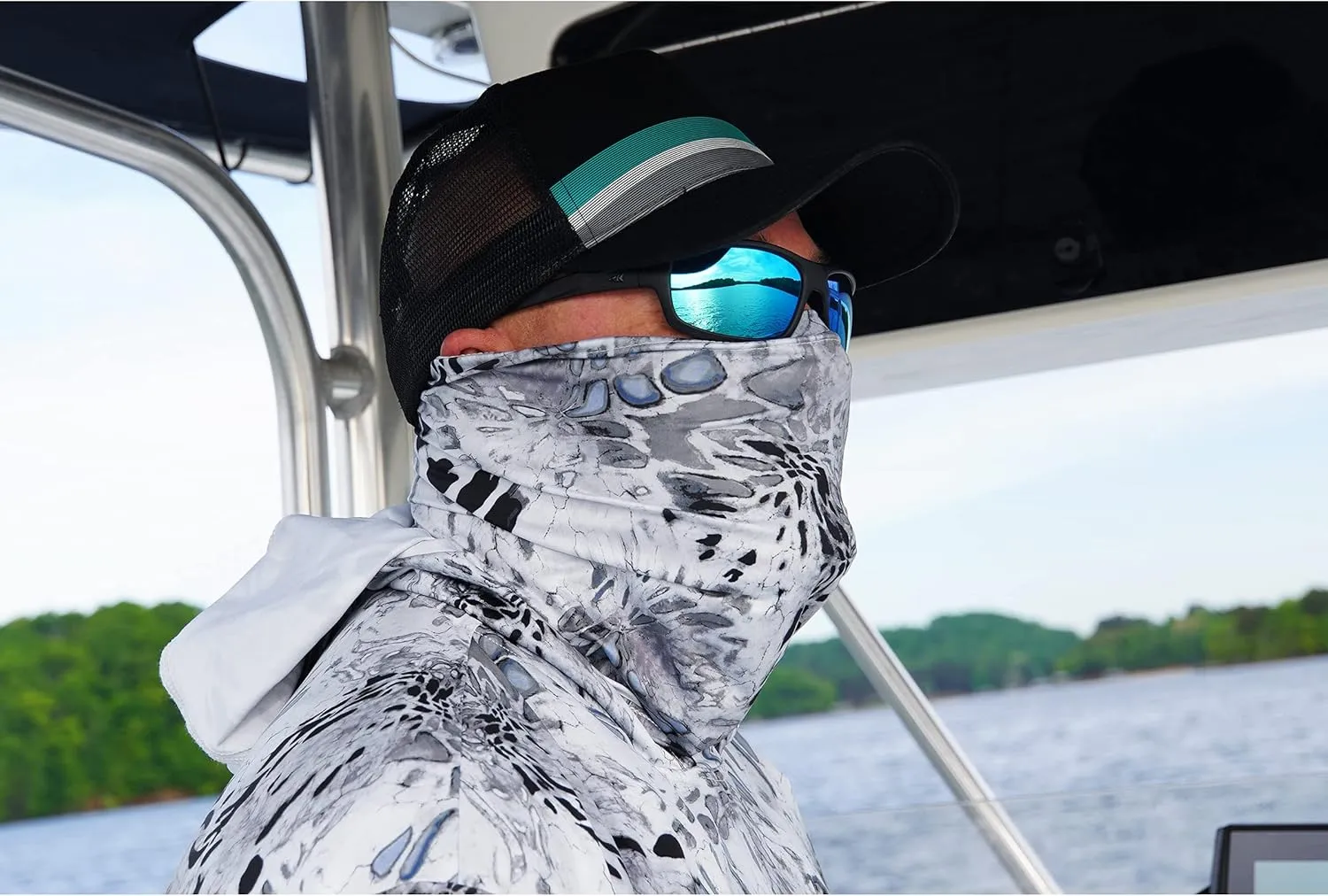 KastKing UPF 50 Fishing Hoodie Shirt for Men and Women, Long Sleeve Fishing Hiking Shirt, Breathable Moisture Wicking